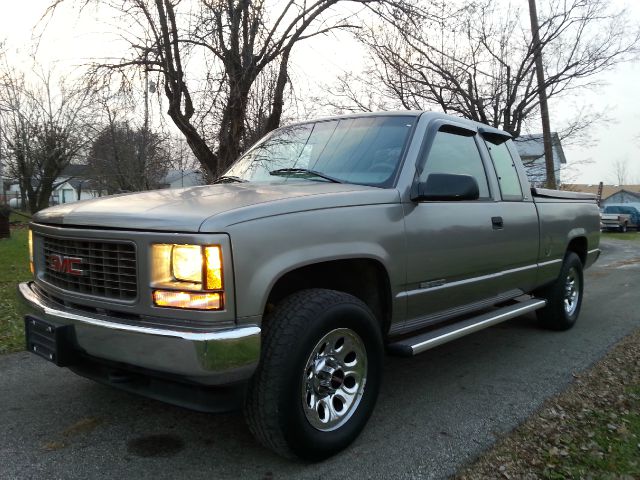 1998 GMC Sierra 1500 4D Crew Cab Truck