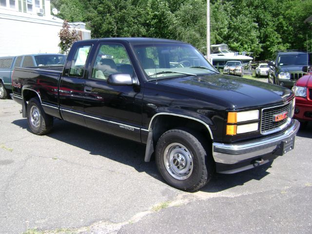 1998 GMC Sierra 1500 4D Crew Cab Truck