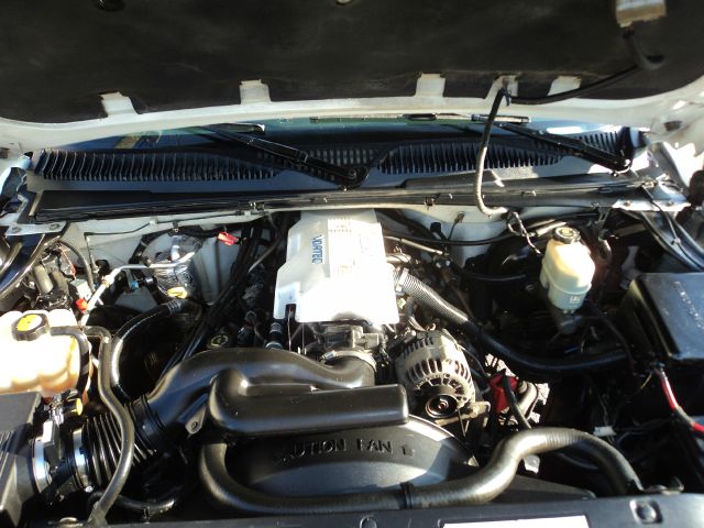 1999 GMC Sierra 1500 Sport Sedan 2.0T