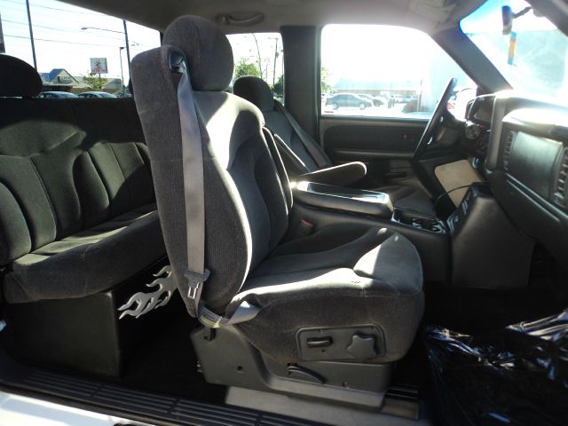 1999 GMC Sierra 1500 Sport Sedan 2.0T