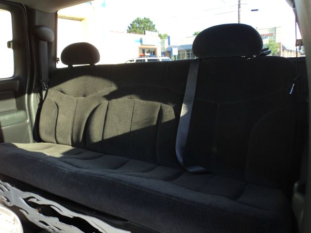 1999 GMC Sierra 1500 Sport Sedan 2.0T