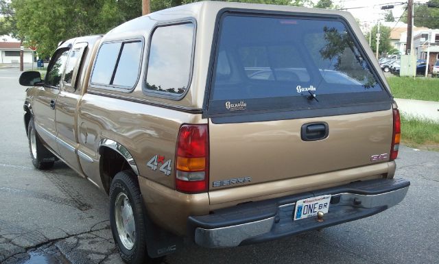 1999 GMC Sierra 1500 Dually 3500 Club Coupe