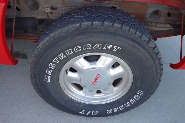 2000 GMC Sierra 1500 Adventure 4X4