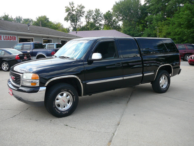 2000 GMC Sierra 1500 Adventure 4X4