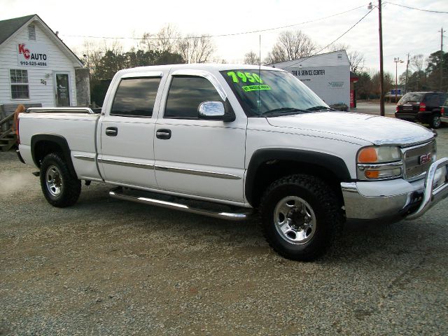 2001 GMC Sierra 1500 2dr Cpe GLS TDI Auto Hatchback