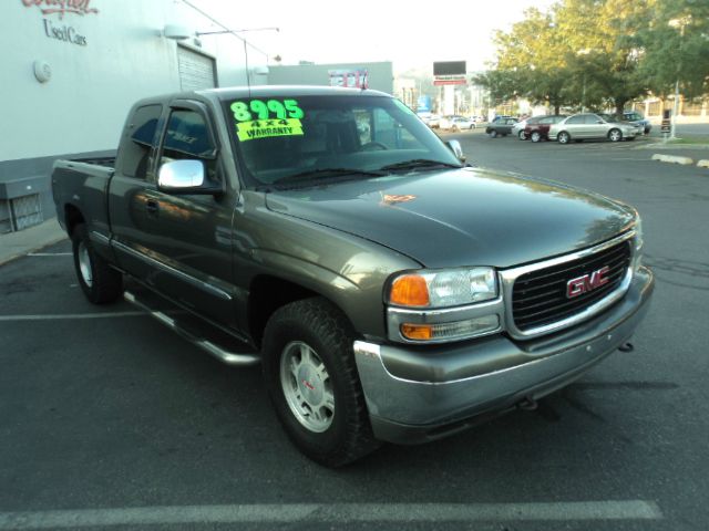 2001 GMC Sierra 1500 Standard 4X4 Hardtop
