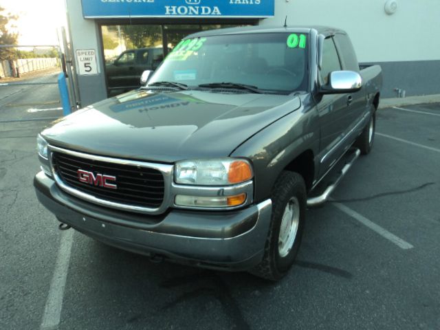 2001 GMC Sierra 1500 Standard 4X4 Hardtop