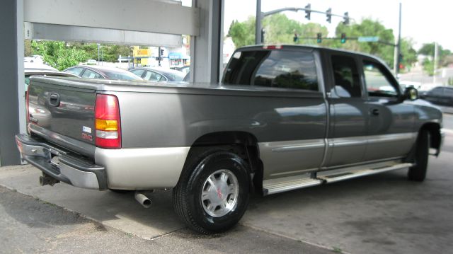 2001 GMC Sierra 1500 Dually 3500 Club Coupe
