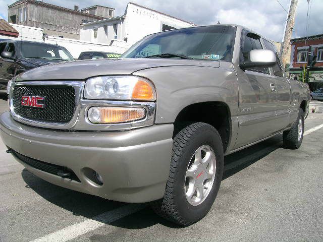 2001 GMC Sierra 1500 EX Sedan 4D