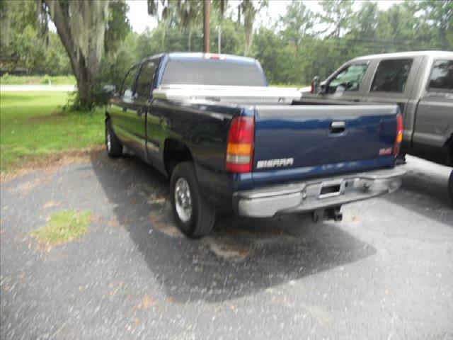 2002 GMC Sierra 1500 Islander
