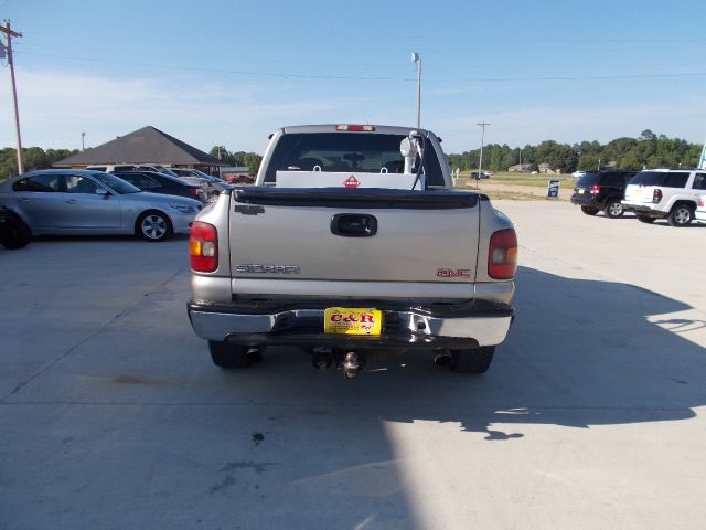 2002 GMC Sierra 1500 Standard 4X4 Hardtop