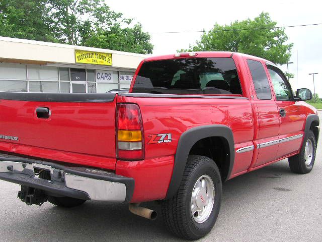 2002 GMC Sierra 1500 Standard 4X4 Hardtop