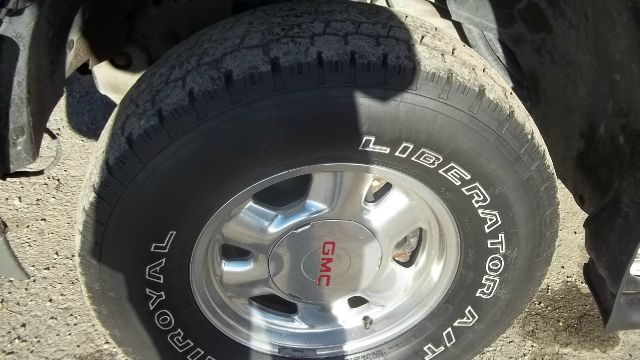 2002 GMC Sierra 1500 SLT 3rd Rowflex Fuel1/2 Ton 4x4one Owner