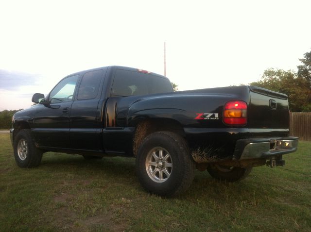 2002 GMC Sierra 1500 Standard 4X4 Hardtop