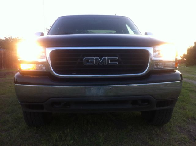 2002 GMC Sierra 1500 Standard 4X4 Hardtop