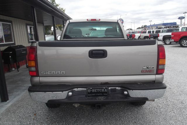 2002 GMC Sierra 1500 2006 Mercury