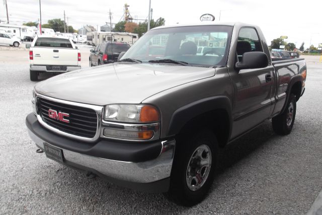 2002 GMC Sierra 1500 2006 Mercury