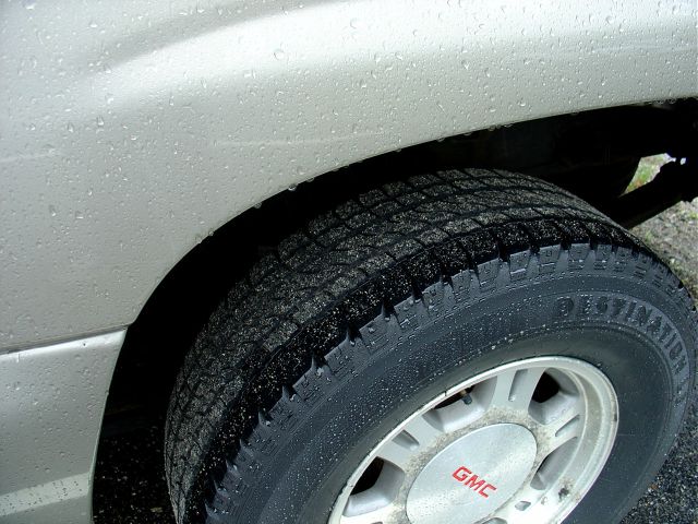 2002 GMC Sierra 1500 Eddie Bauer 4WD V-6