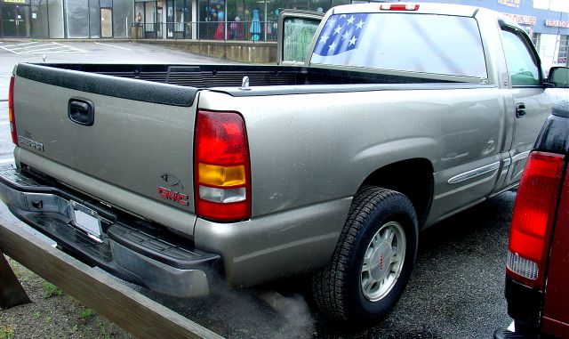 2002 GMC Sierra 1500 Eddie Bauer 4WD V-6