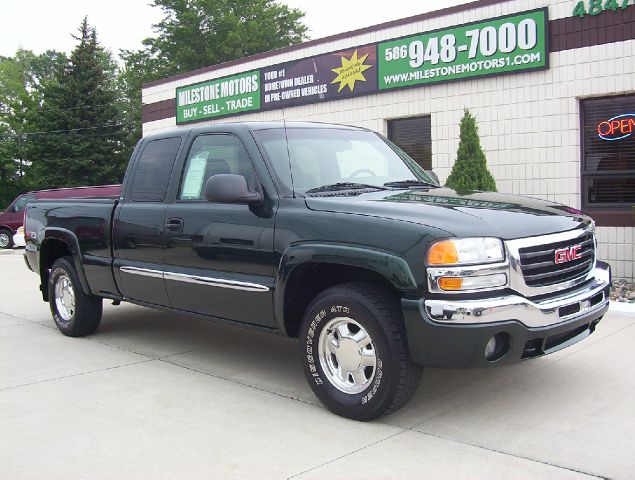 2003 GMC Sierra 1500 Standard 4X4 Hardtop
