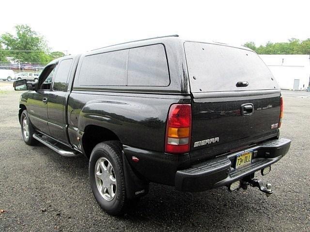 2003 GMC Sierra 1500 Coupe