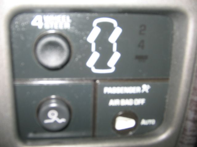 2003 GMC Sierra 1500 LE Sedan