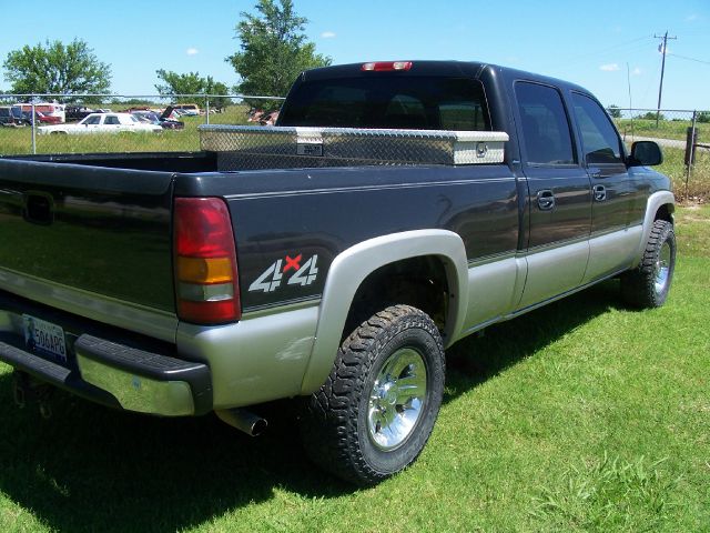 2003 GMC Sierra 1500 Sedan Sport S Navigation