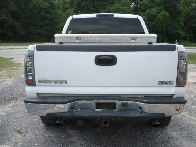 2003 GMC Sierra 1500 Crew Cab Amarillo 4X4