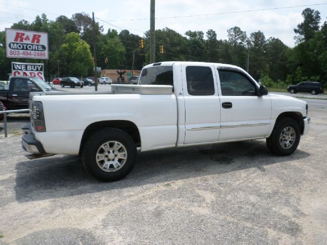 2003 GMC Sierra 1500 Crew Cab Amarillo 4X4