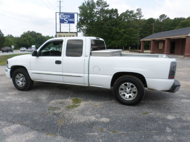 2003 GMC Sierra 1500 Crew Cab Amarillo 4X4