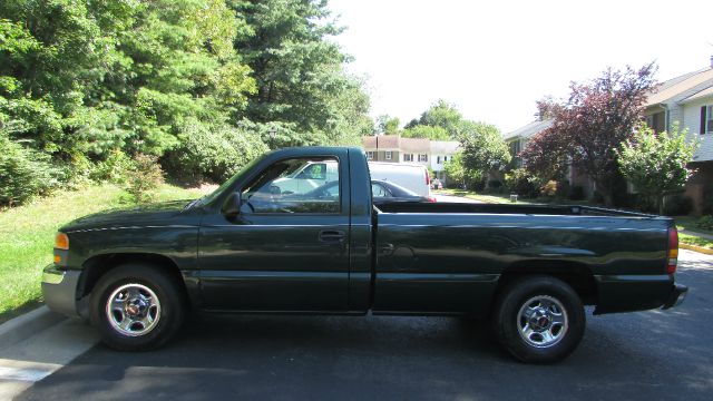 2003 GMC Sierra 1500 Eddie Bauer 4WD V-6