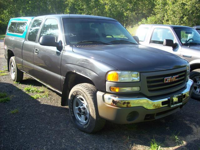 2003 GMC Sierra 1500 V8 R-design