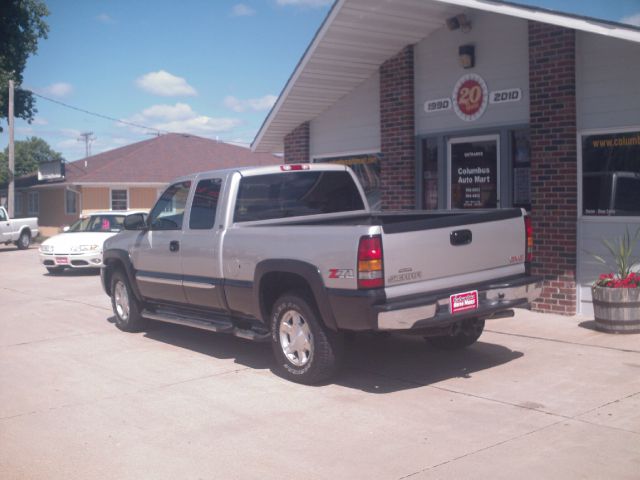 2004 GMC Sierra 1500 Standard 4X4 Hardtop