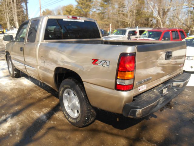2004 GMC Sierra 1500 4DR SUV AT