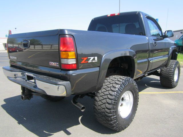 2004 GMC Sierra 1500 45