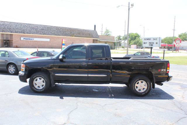 2004 GMC Sierra 1500 4DR SUV AT