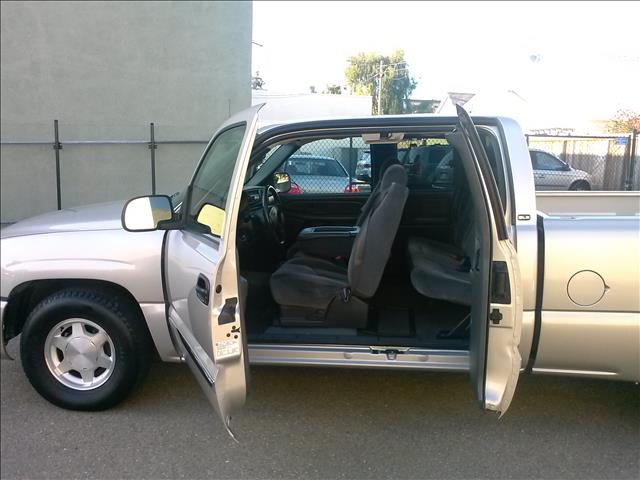 2004 GMC Sierra 1500 Unknown