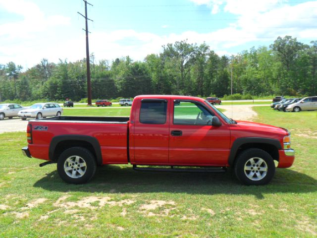 2004 GMC Sierra 1500 4DR SUV AT