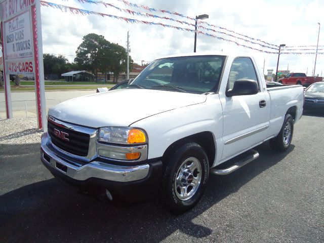 2004 GMC Sierra 1500 Roadtrek