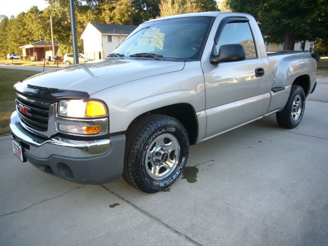 2004 GMC Sierra 1500 4dr Sdn Auto GLS w/XM