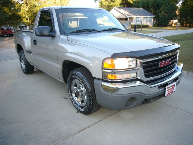 2004 GMC Sierra 1500 4dr Sdn Auto GLS w/XM