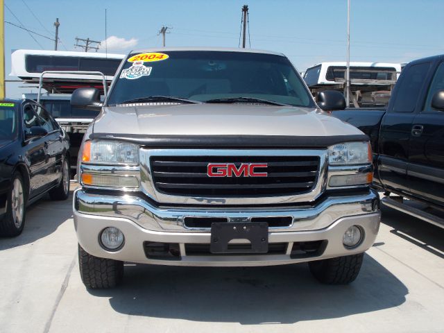 2004 GMC Sierra 1500 Standard 4X4 Hardtop