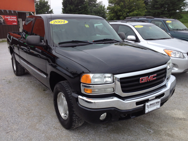 2004 GMC Sierra 1500 Standard 4X4 Hardtop