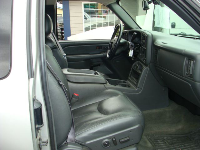 2004 GMC Sierra 1500 4DR SUV AT