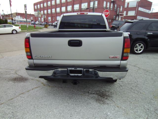 2004 GMC Sierra 1500 Automatic, Vortec 4200, Rear Whe