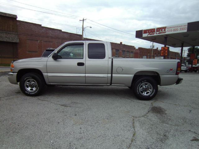2004 GMC Sierra 1500 Automatic, Vortec 4200, Rear Whe