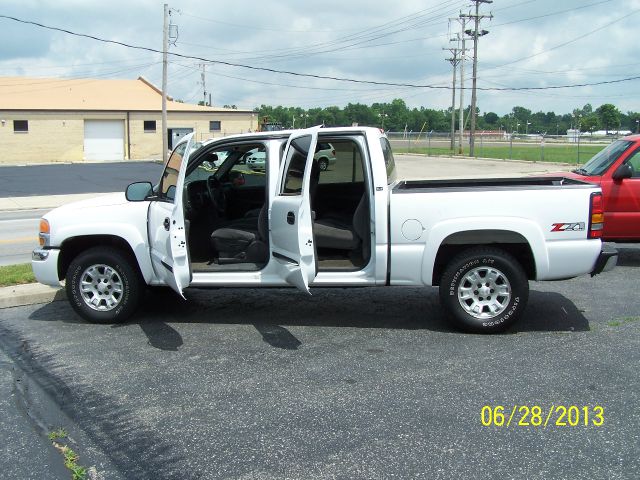 2005 GMC Sierra 1500 Lsall Wheeldrive