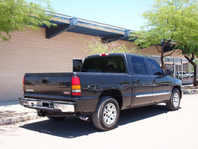 2005 GMC Sierra 1500 SLT