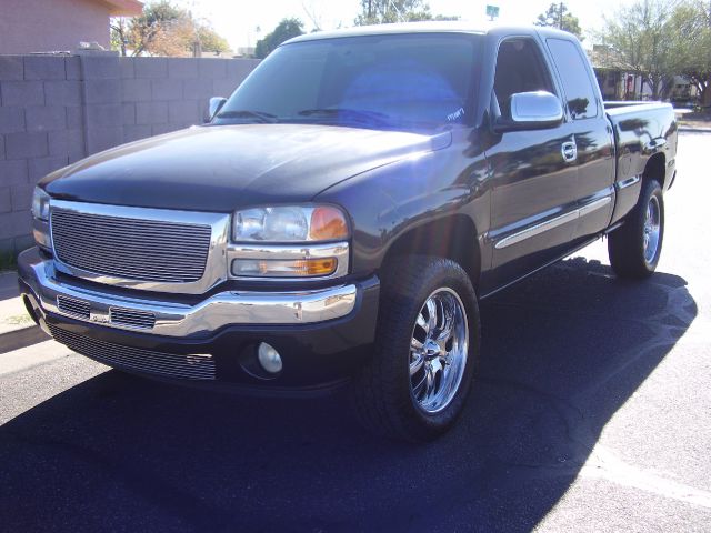 2005 GMC Sierra 1500 Lsall Wheeldrive