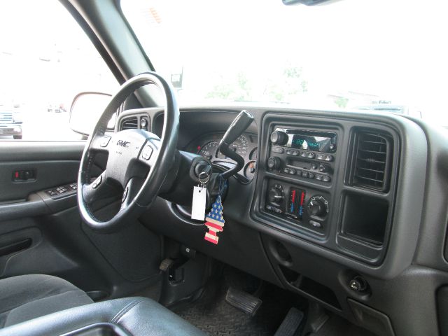 2005 GMC Sierra 1500 Lsall Wheeldrive